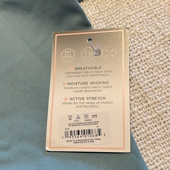 Shadow Sport Fitted Mock-Neck Zip front Athletic jacket - Cristal teal color - Picture 4 of 10